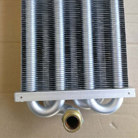 Wall mounted boiler main heat exchanger for heating and hot water dual-use, 5-tube single function wall mounted boiler heat exchanger
